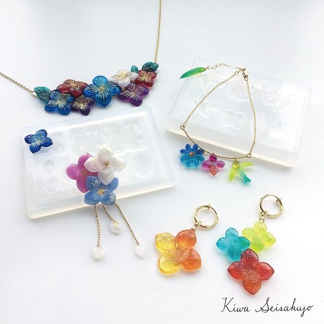 シリコンモールド アジサイ W80 H60 D5mm 1ヶ デコ 粘土 Led Uvレジン貴和製作所 手作りアクセサリーパーツ ビーズの通販