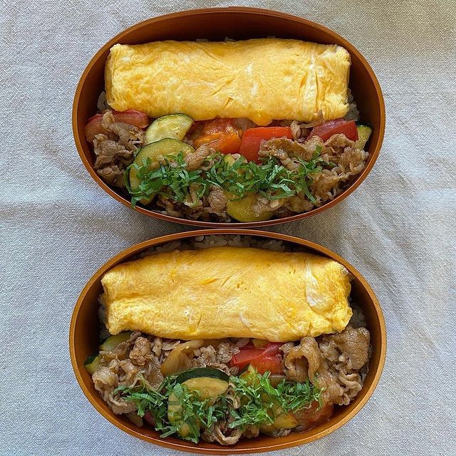 Photo by yoshinoya_co_jp