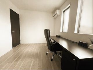 コスパの高い大人気商品】シンプルなデザインが魅力！スチール脚