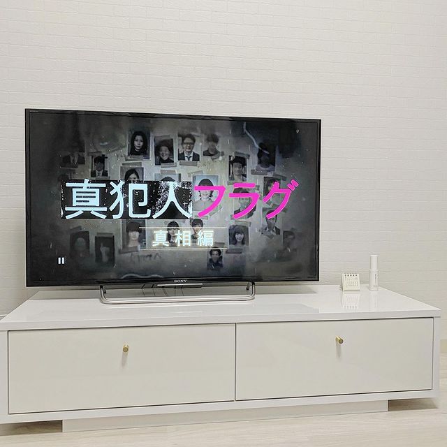 テレビ台（幅120cm） 白と真鍮の組み合わせがモダンなローボード | 【公式】LOWYA(ロウヤ) 家具・インテリアのオンライン通販