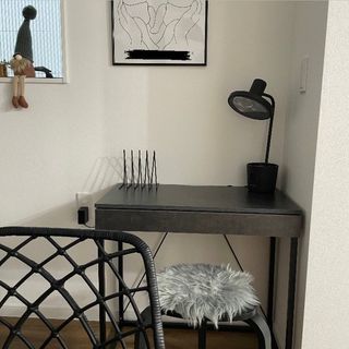 パソコンデスク(幅75cm) コンパクトなテレワークデスク 書斎 スライド