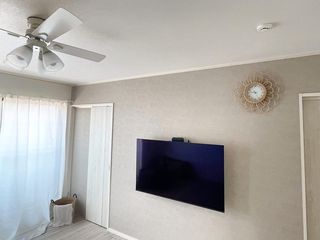 LEDシーリングファンライト(4灯:ホワイト+ナチュラル/ブラック LEDシーリングファンライト(4灯:ホワイト+ナチュラル/ブラック