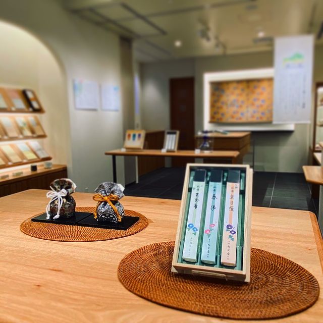 ウェブショップ麗香炉 お地蔵さま: 香りとともに【公式】お香の専門店