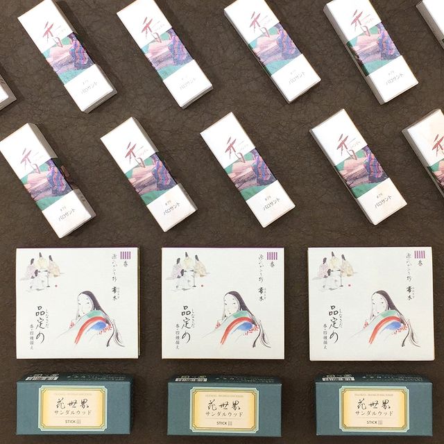 ウェブショップ花世界 サンダルウッド スティック 60本: くつろぎの