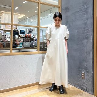 クラネNECK RIBBON LANTERN SLEEVE ONE PIECE | tradexautomotive.com