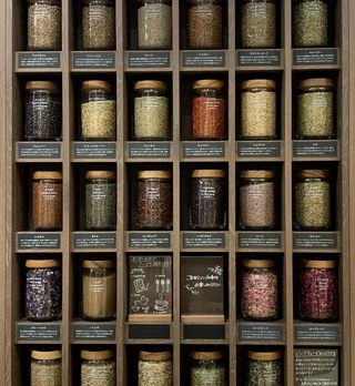 ハーブ専門店 Enherb 公式webサイト ハーブ保存瓶 内容量 750cc ハーブティー茶器 サントリーグループのハーブ専門店 Enherb エンハーブ ハーブティー エッセンシャルオイル ハーブコスメ 株式会社コネクト