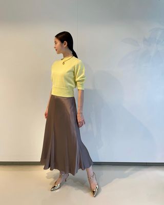 日本最大級 エストネーション シルクセットアップ スカート ネイビー