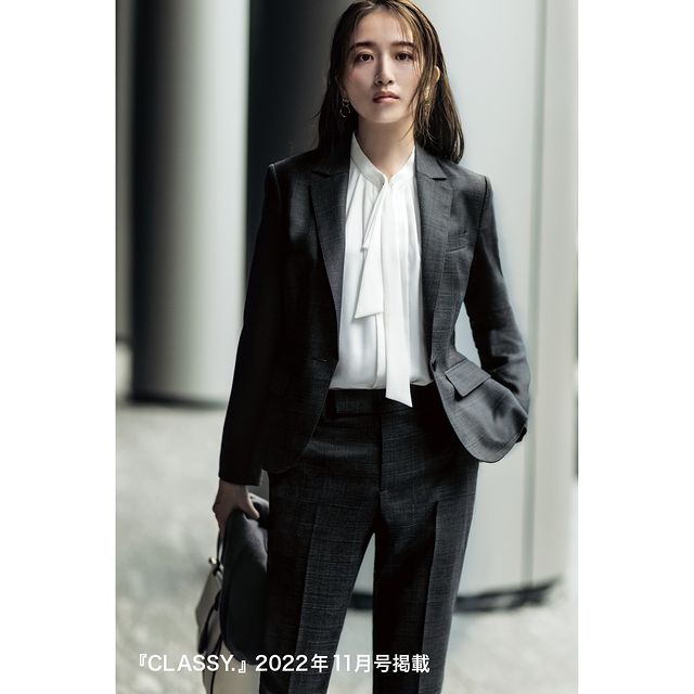 WHITE THE SUIT COMPANY（ホワイト・ザ・スーツカンパニー）｜THE SUIT COMPANY×UNIVERSAL LANGUAGE  ONLINE SHOP