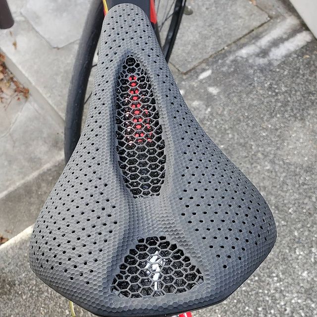 S-WORKS POWER WITH MIRROR SADDLE BLK 155(155mm ブラック): サドル 