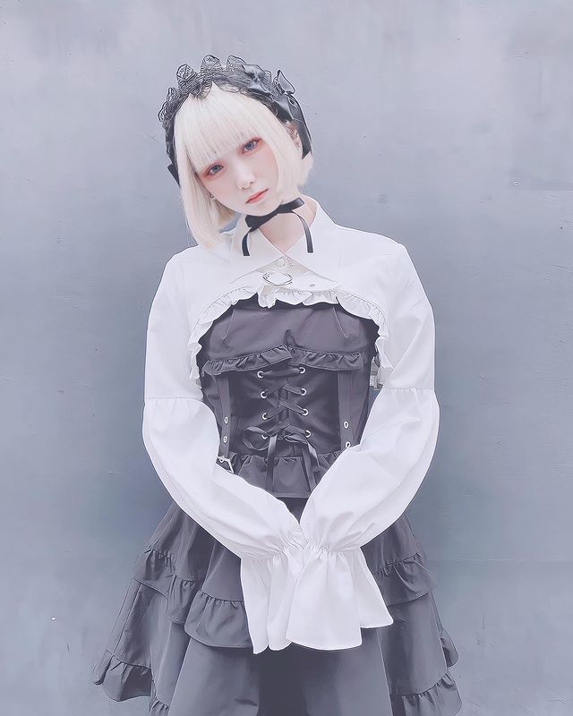 ヘッドドレス ロリータ 地雷系 ゴスロリ メイド クラロリ 黒 コスプレ