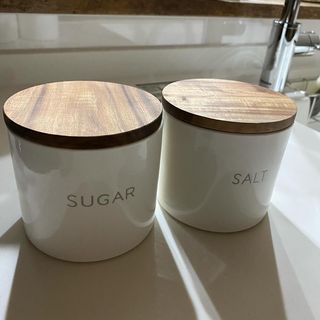 シュガーポット 磁器キャニスター ニトリ 円柱