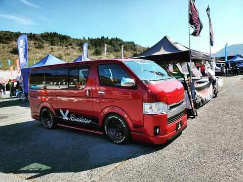 Photo by roadsterjapan