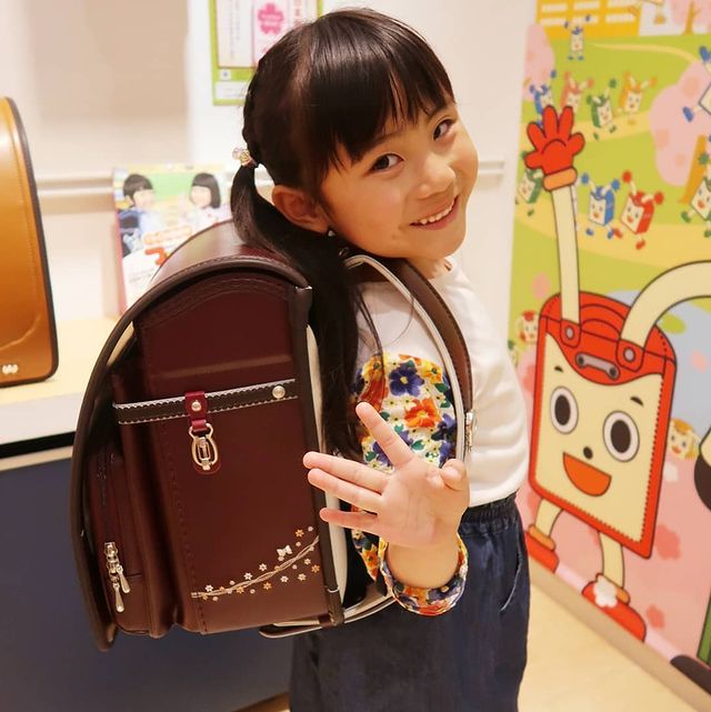 新品　【超特価】日本製　ランドセル　フィットちゃん　女の子　バック　超軽量 バッグ 正規商品販売店