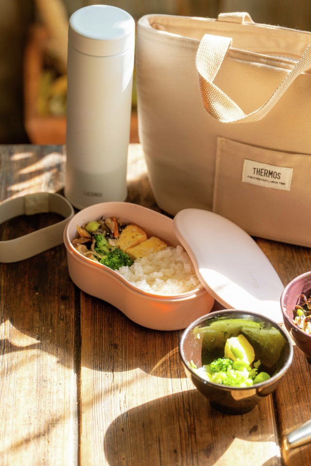 タッパーウェア ラウンド＆スクエアディッシュ（４サイズ）モスグリーン Tupperware タッパーウェア プロバンス ラウンドディッシュS・M タンブラーセット