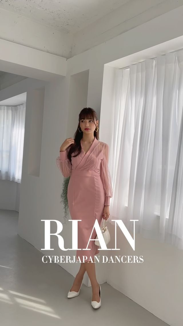 Photo by ryuyu_dressshop