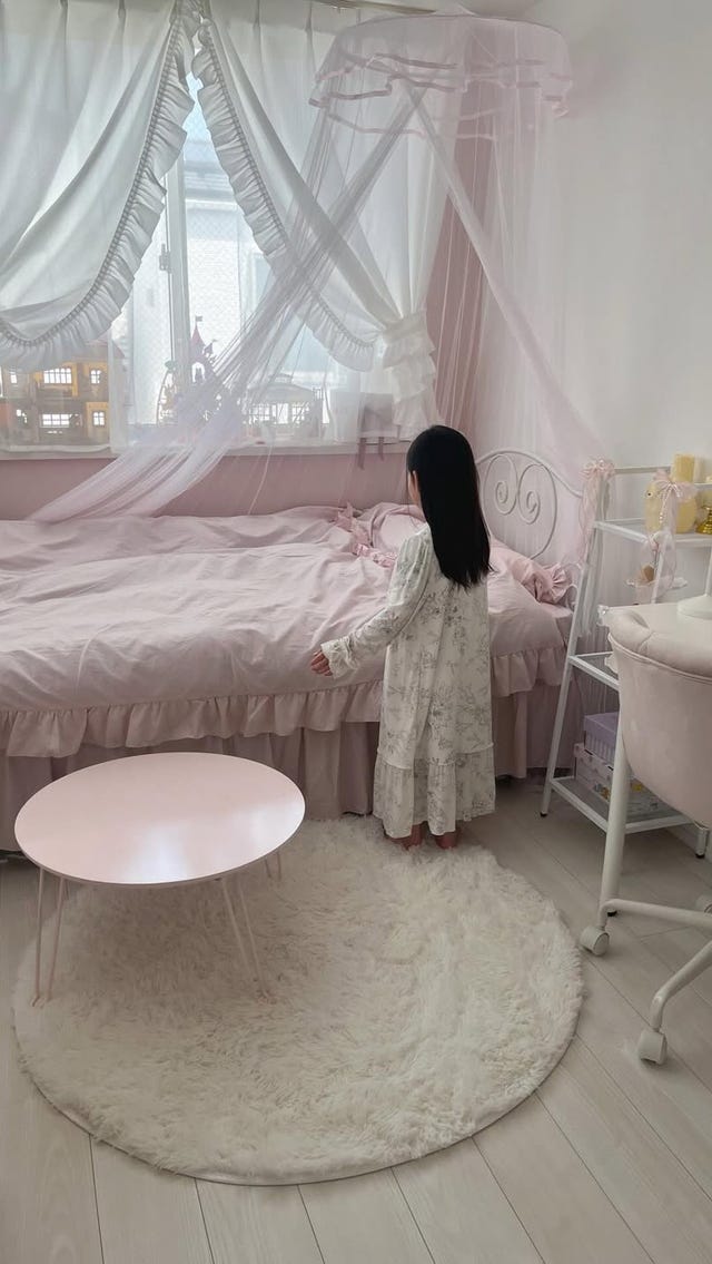 白ラタン♡たっぷり収納♡ホワイト家具♡フリル♡レース♡ミルクペイント♡ フリル付きチェスト バスケット2個付き 完成品 [幅70] Frill