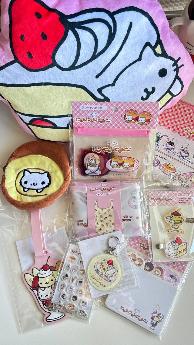 二次予約】にゃんにゃんにゃんこ コラボ ダイカットメモ – サンキュー