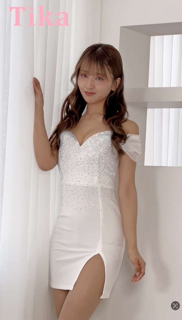 Photo by official