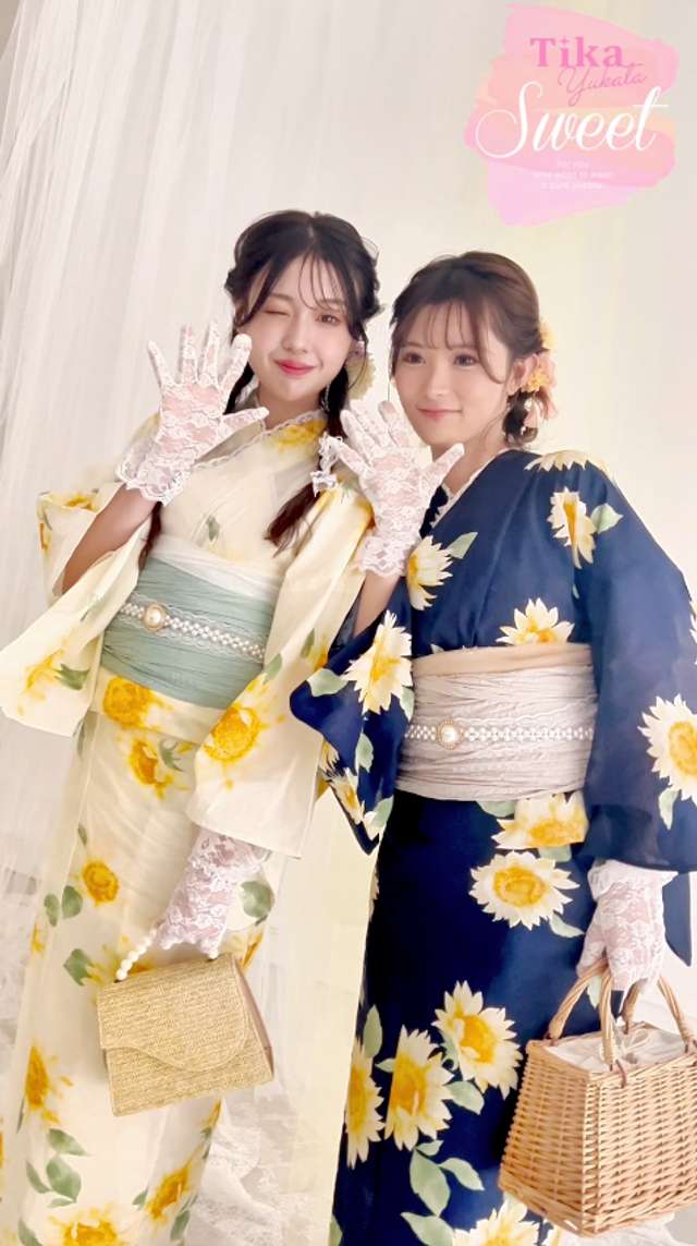 Photo by official