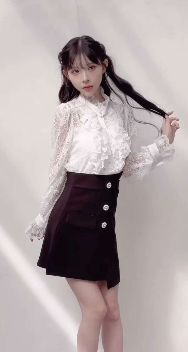 Photo by official