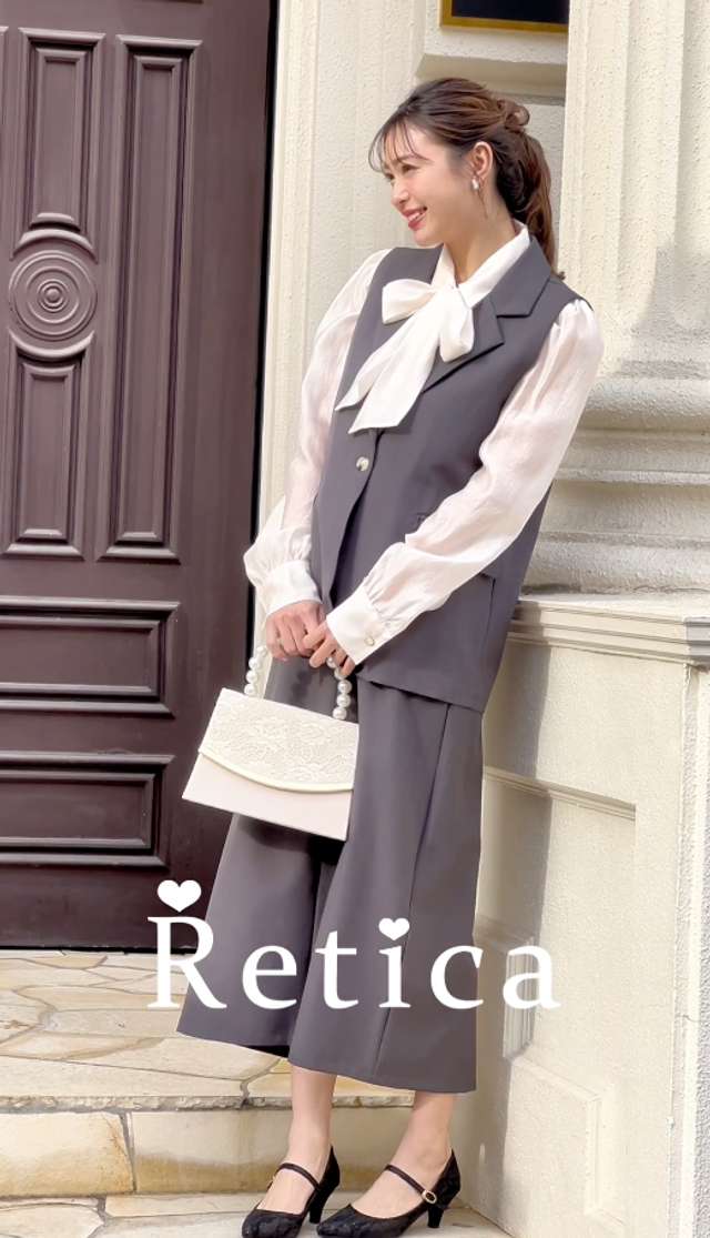Photo by official