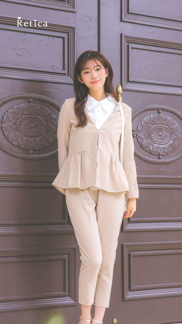 Photo by official