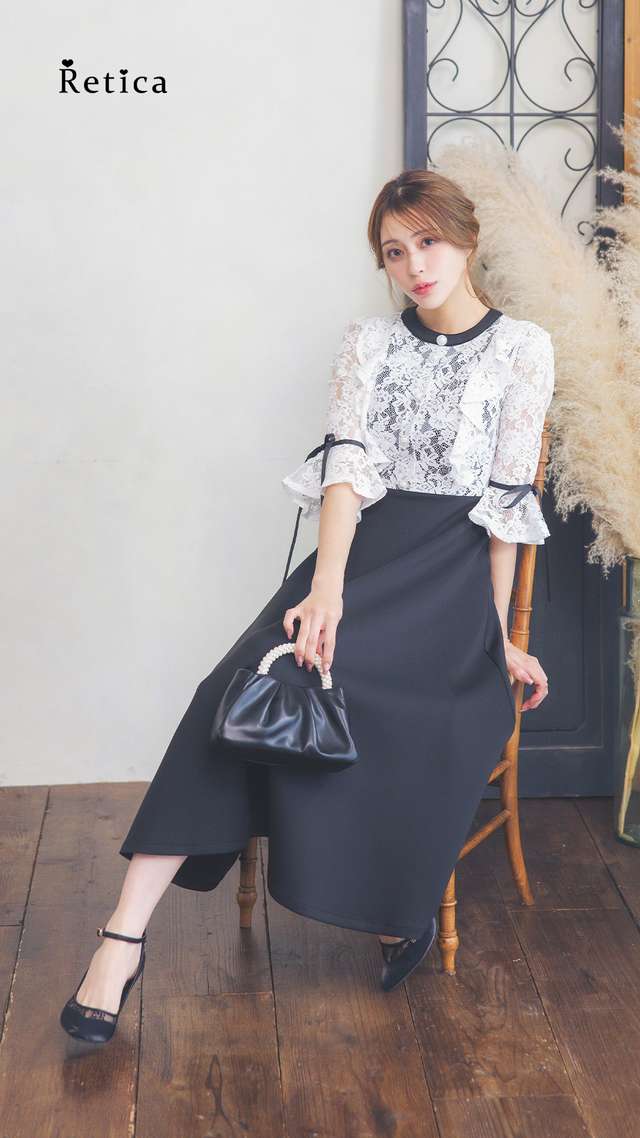 Photo by official