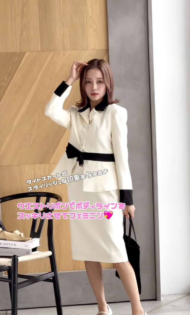 Photo by official