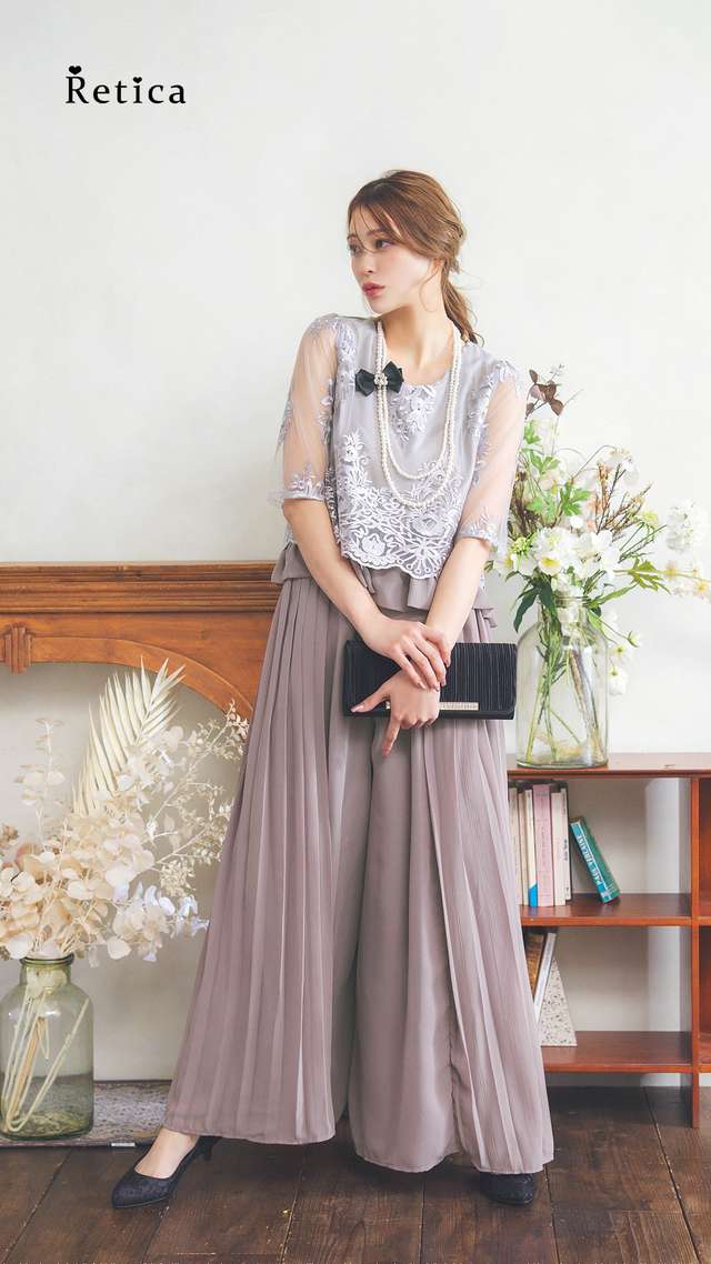 Photo by retica_dress
