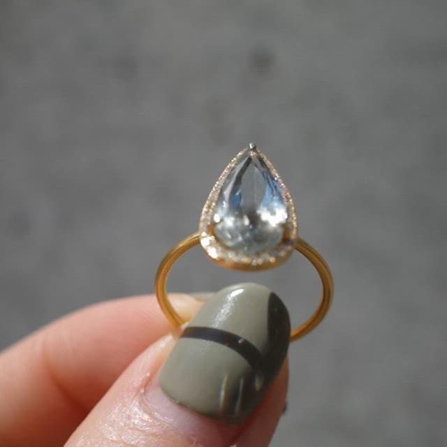 elafonisi] One of a kind aquamarine sunstone pave diamond ring